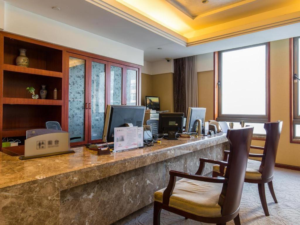 China Palace Hotel Beijing Exterior photo